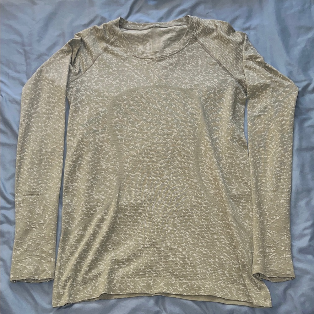 lululemon athletica Long Sleeve Top in green. Swiftly tech.